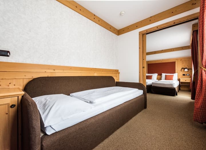 Hotel Antares