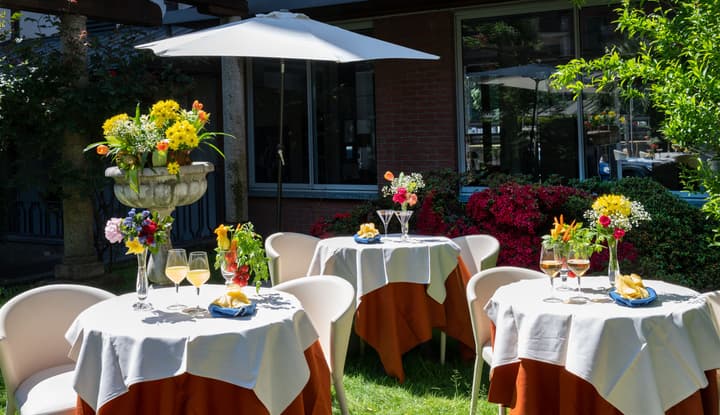 Hotel Sunflower