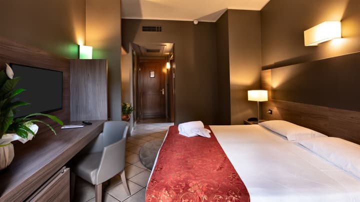 Hotel Sunflower