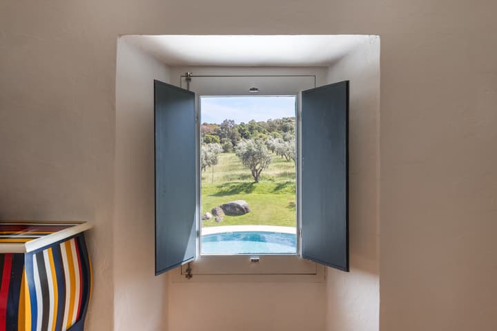 Imani Country House