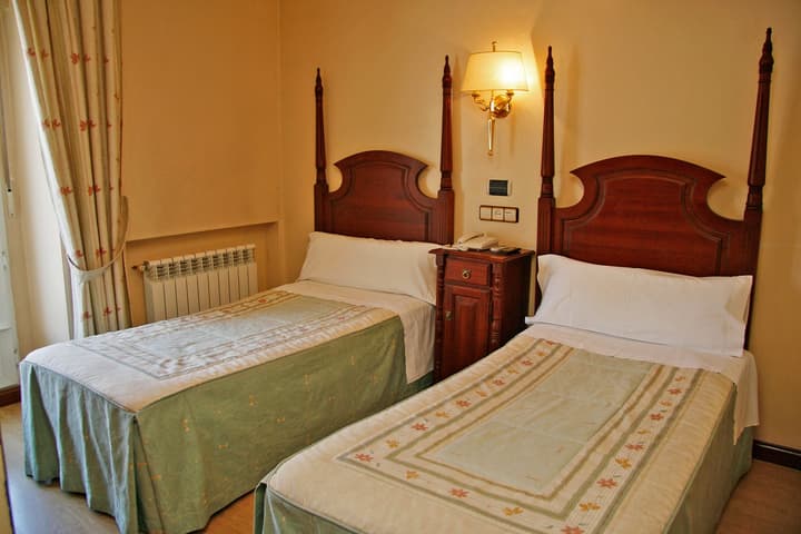 Hostal Victoria II