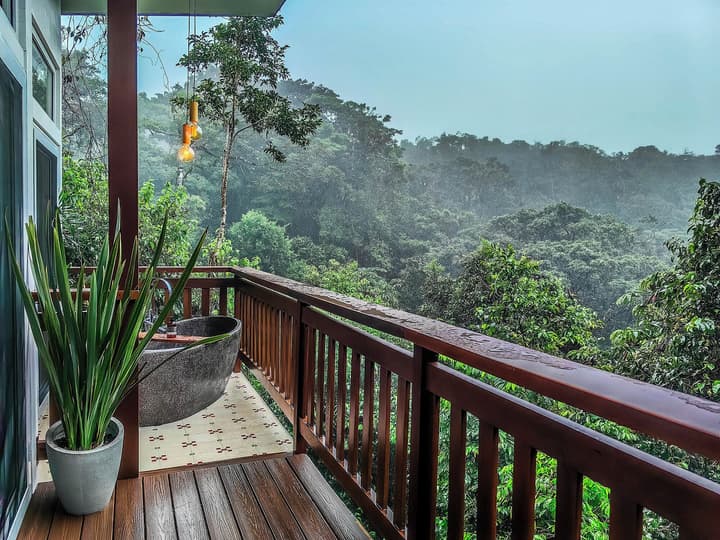 Monteverde Lodge by Böëna