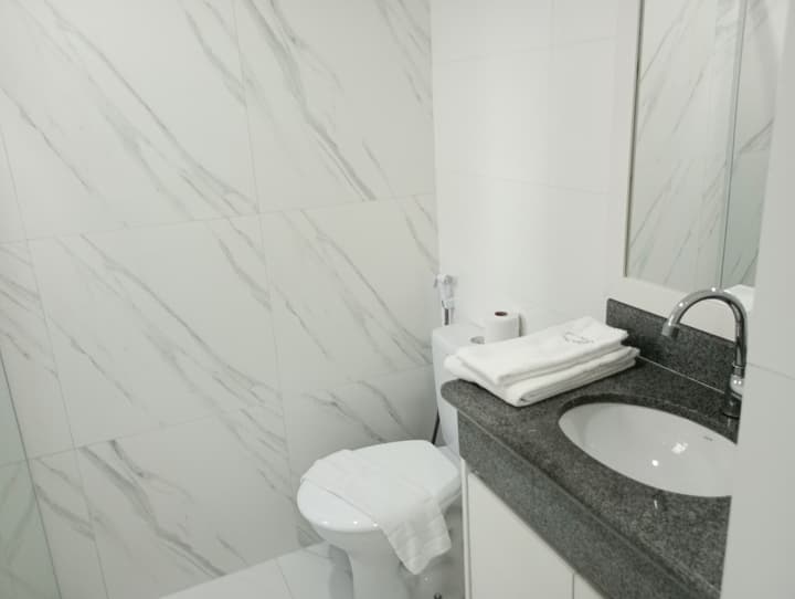 Carillon Plaza Hotel