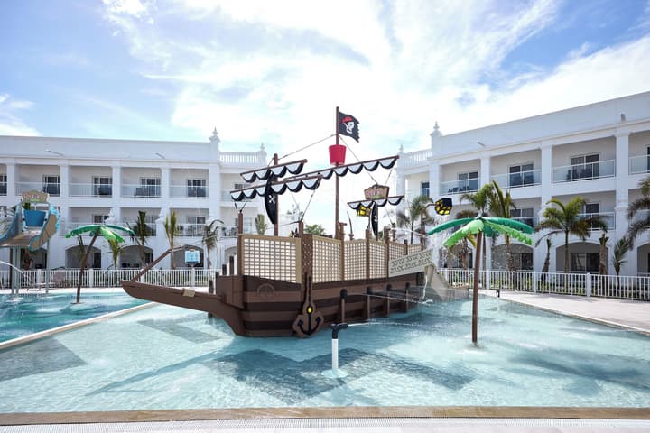 Hotel Riu Palace Bavaro - All Inclusive