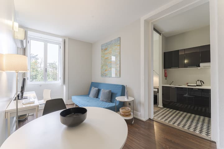 Olala Cosme Apartments