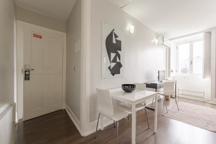 Olala Cosme Apartments