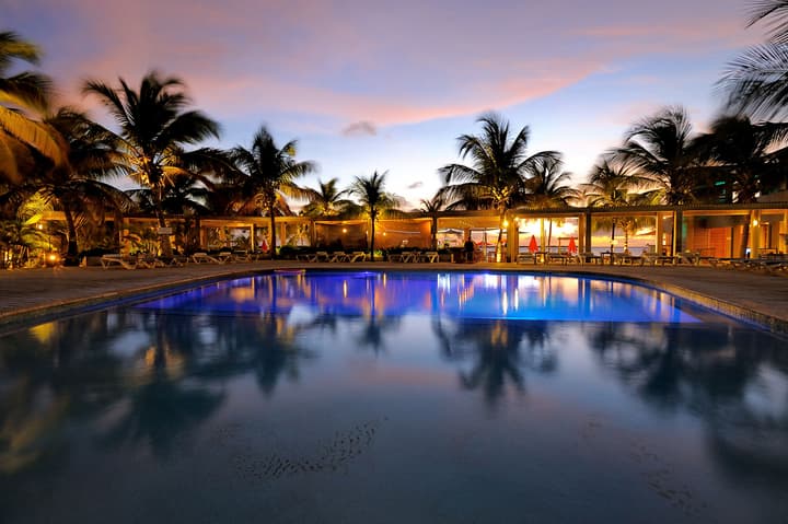 Eden Beach Resort