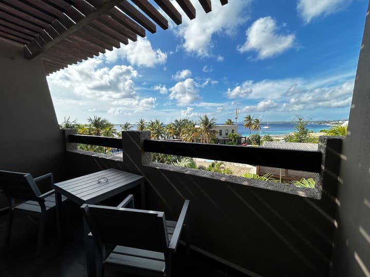Eden Beach Resort