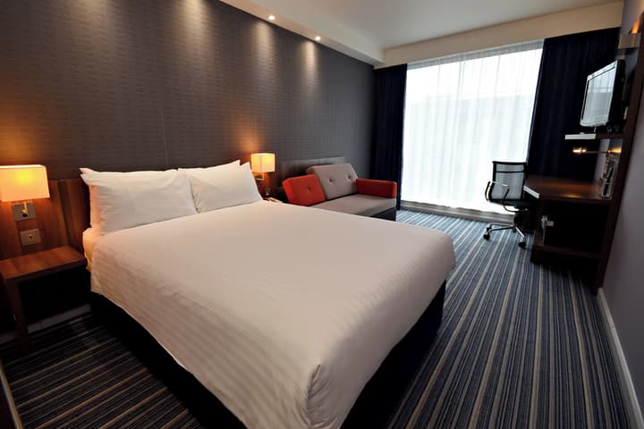 Holiday Inn Express Manchester City Centre Arena by IHG