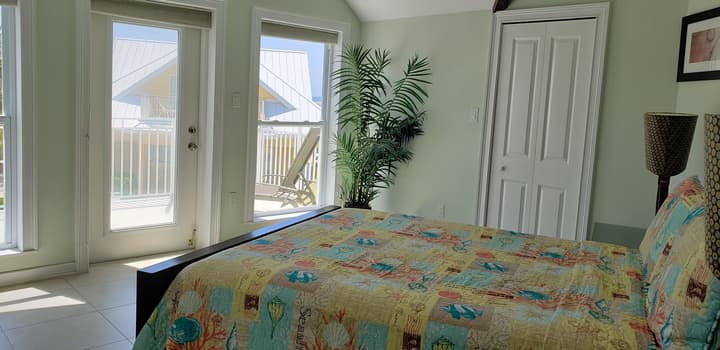 Cayman Luxury Rentals at Ocean Paradise