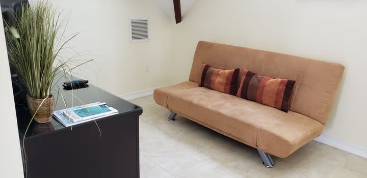 Cayman Luxury Rentals at Ocean Paradise