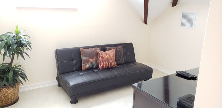 Cayman Luxury Rentals at Ocean Paradise