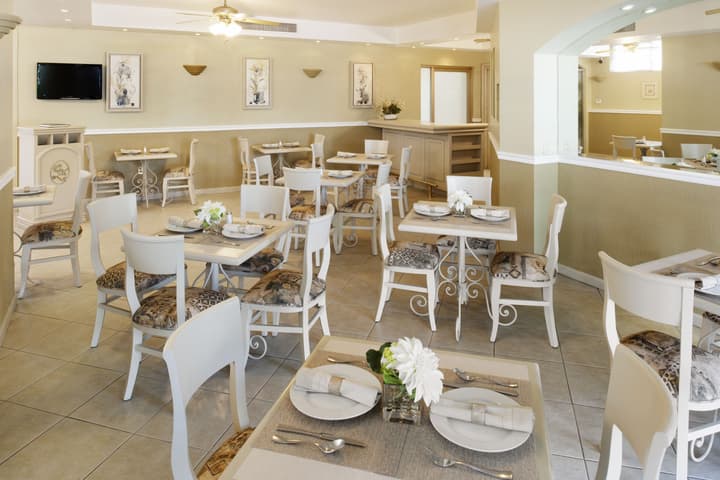 Hotel & Suites Quinta Magna