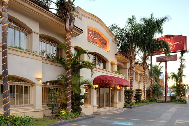 Hotel & Suites Quinta Magna