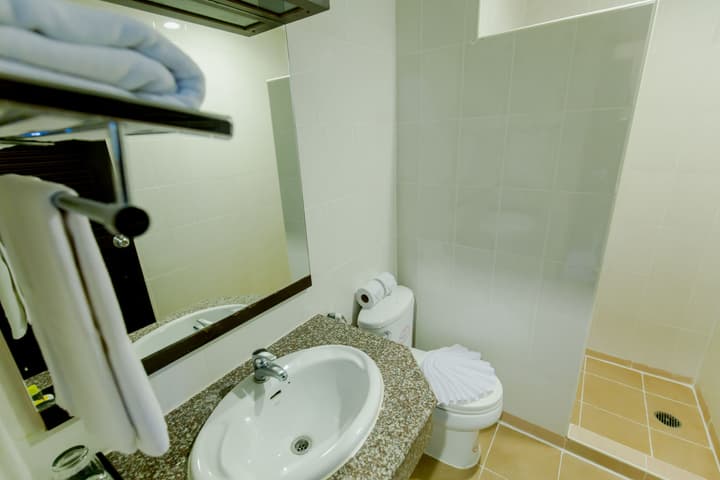 Aspery Hotel
