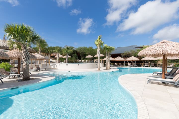 Morena Resort