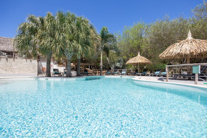 Morena Resort