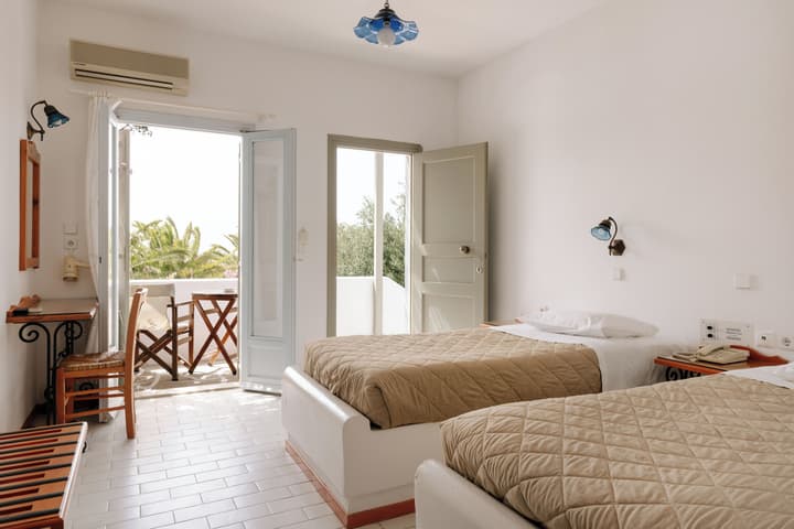 Pnoi Hotel