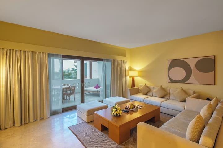 Sifawy Boutique Hotel