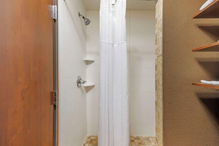 Best Western Plus Tupelo Inn & Suites