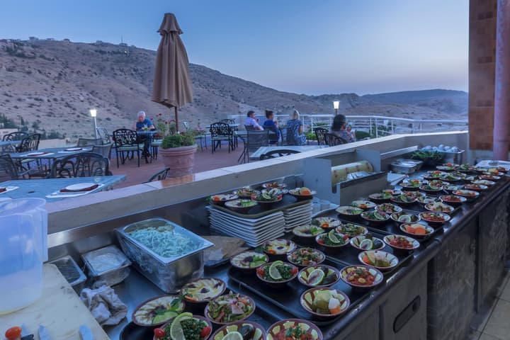 Petra Moon Hotel