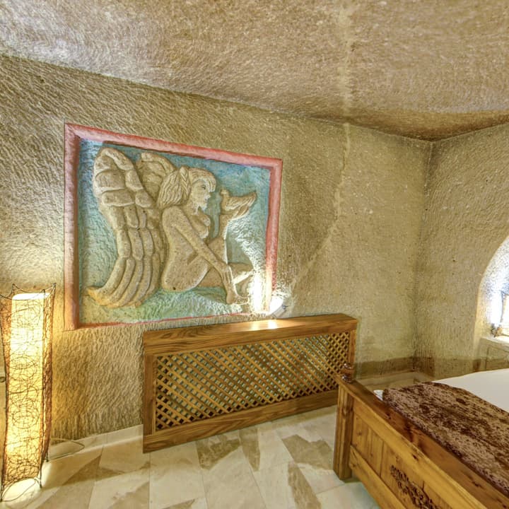 Roma Cave Suite Hotel