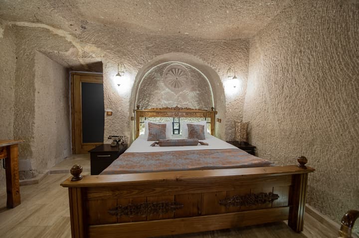 Roma Cave Suite Hotel