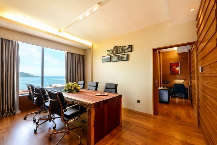 Horizon Hotel