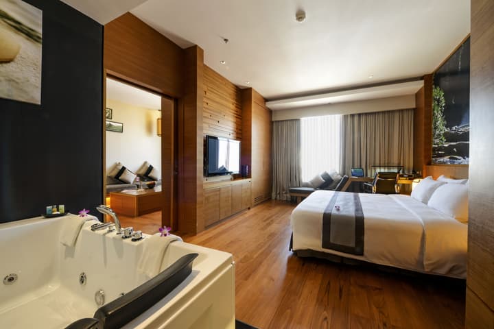 Horizon Hotel