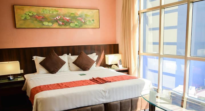 Ramada by Wyndham Manila Central