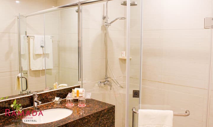 Ramada by Wyndham Manila Central
