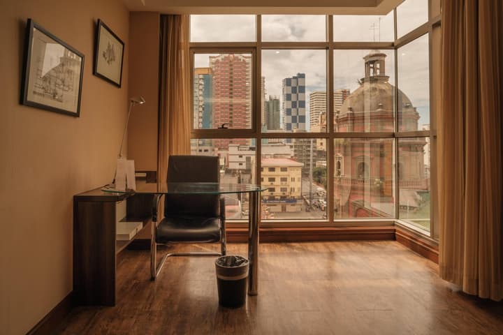 Ramada by Wyndham Manila Central