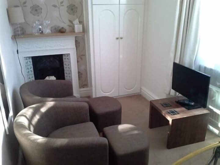 Ellerbrook House