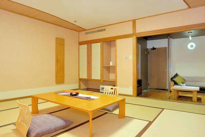 Hotel Okada