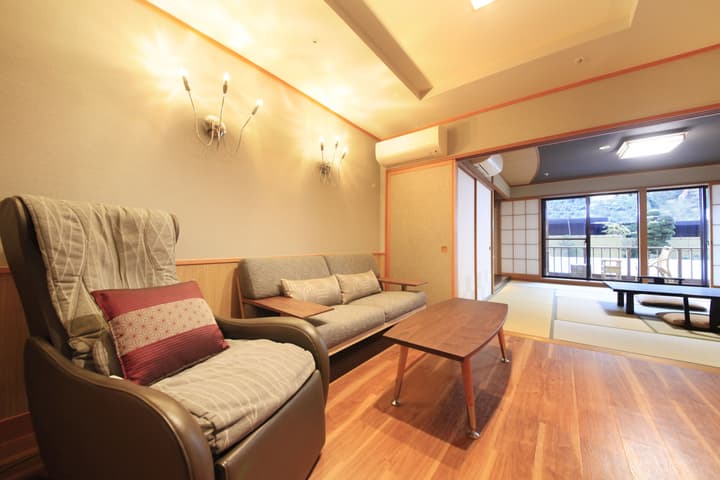 Hotel Okada