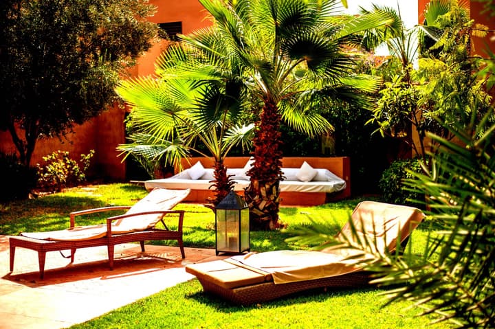Al Maaden VillaHotel & Spa