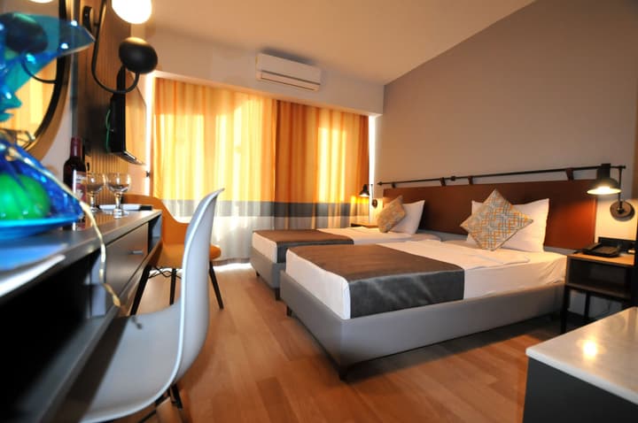 Ramira Joy Hotel