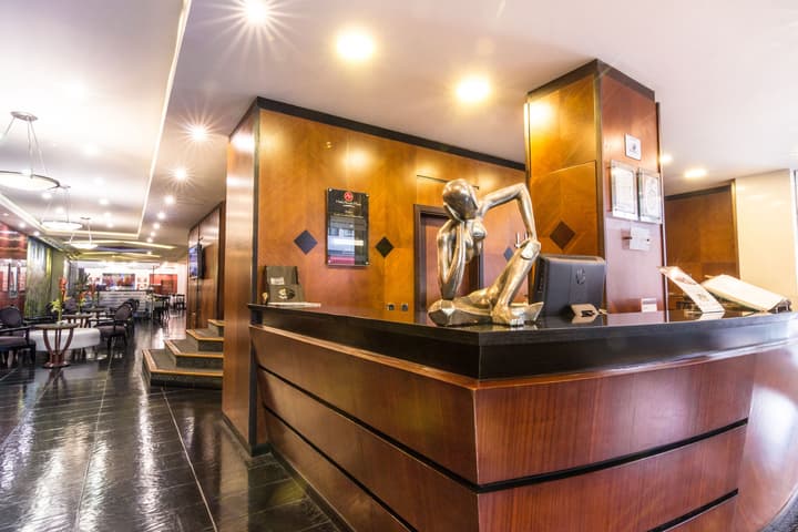 Ghl Hotel Abadia Plaza