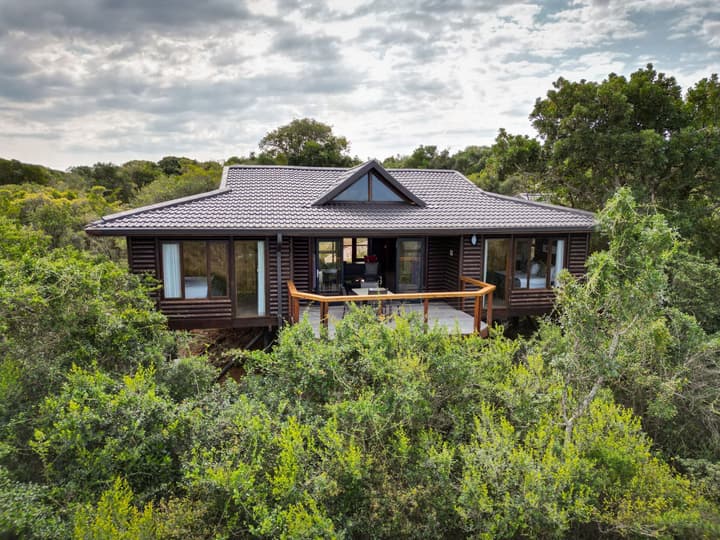 Kariega Game Reserve - Main Lodge