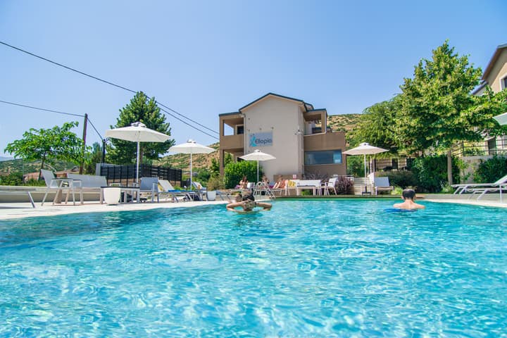 Ellopia Point Hotel