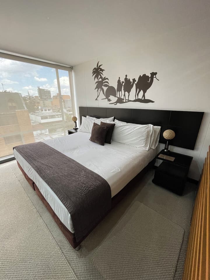 Hotel Regency Suites La Feria