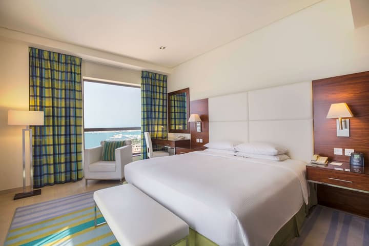 Hilton Dubai the Walk