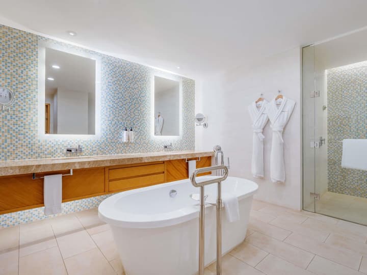 Swissotel Al Ghurair