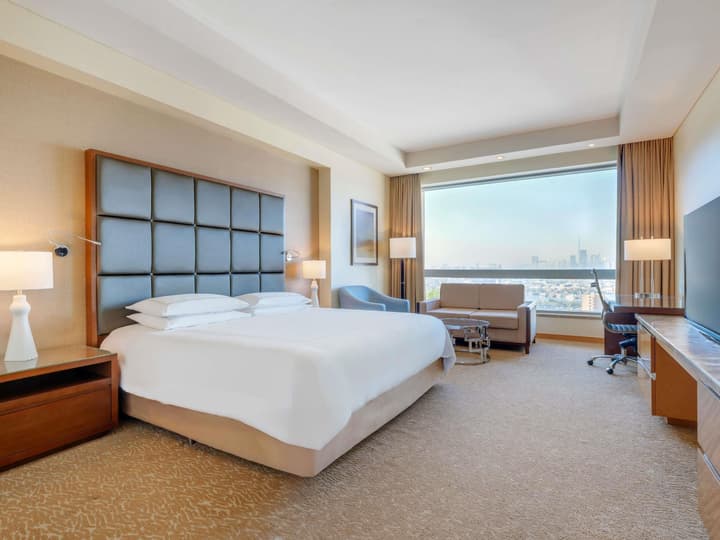 Swissotel Al Ghurair