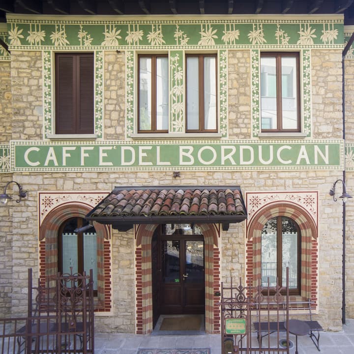 Hotel Al Borducan