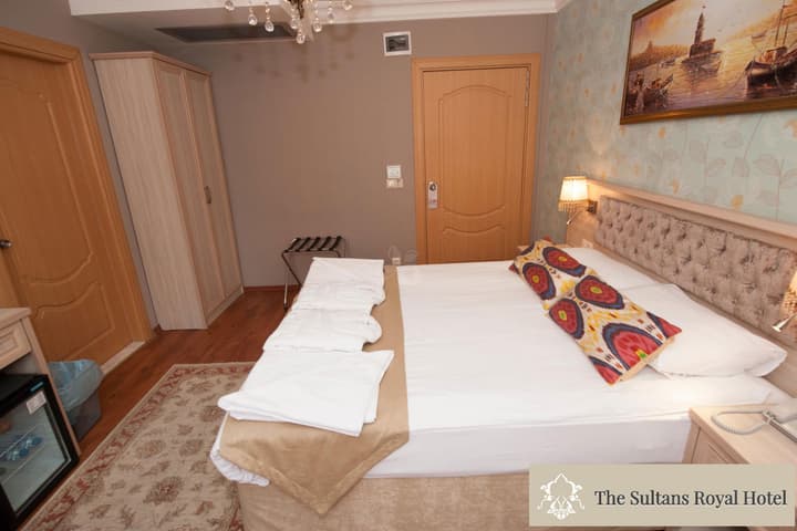 Sultans Royal Hotel