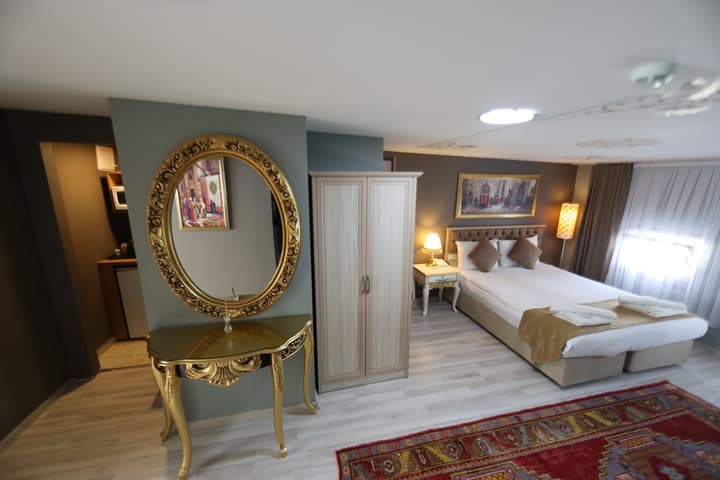 Sultans Royal Hotel