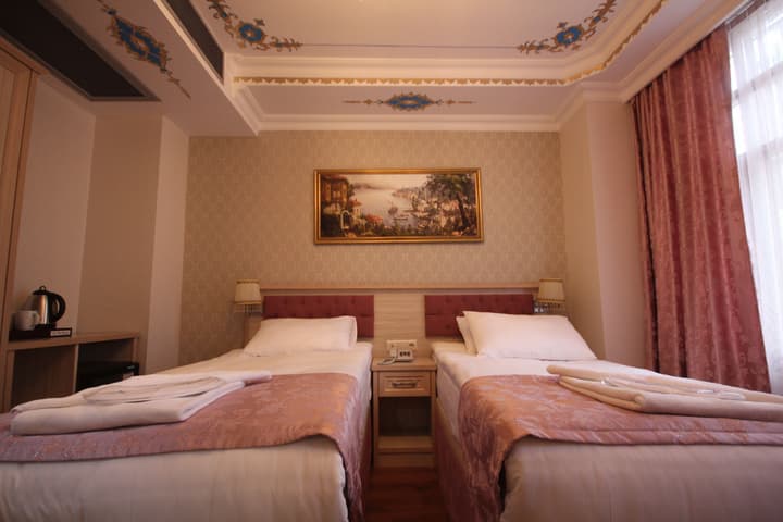 Sultans Royal Hotel