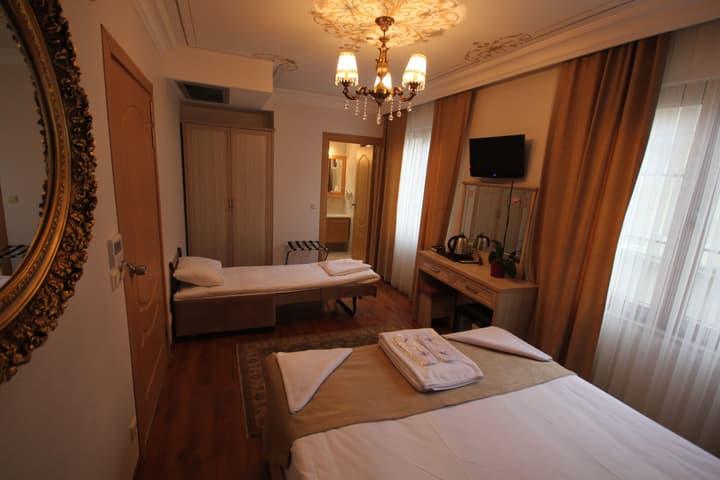 Sultans Royal Hotel