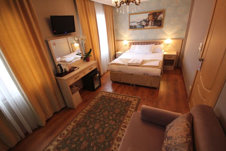 Sultans Royal Hotel